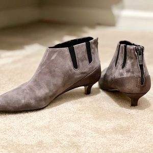 Donald J Pliner llex suede ankle bootie pointed toe kitten heel